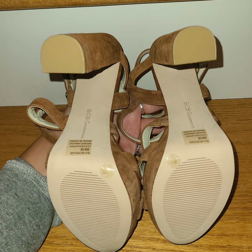 NWOT/NWOB BCBGeneration Morgan Strappy Heel In Carmel Sz 8 - Picture 6 of 10